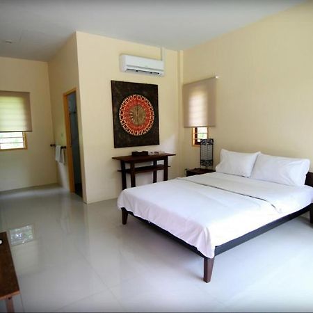 Villa De Mama Rawai Екстериор снимка